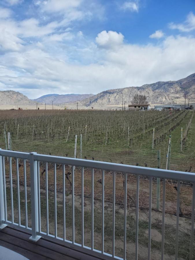 Sonora Desert Inn Osoyoos Bagian luar foto