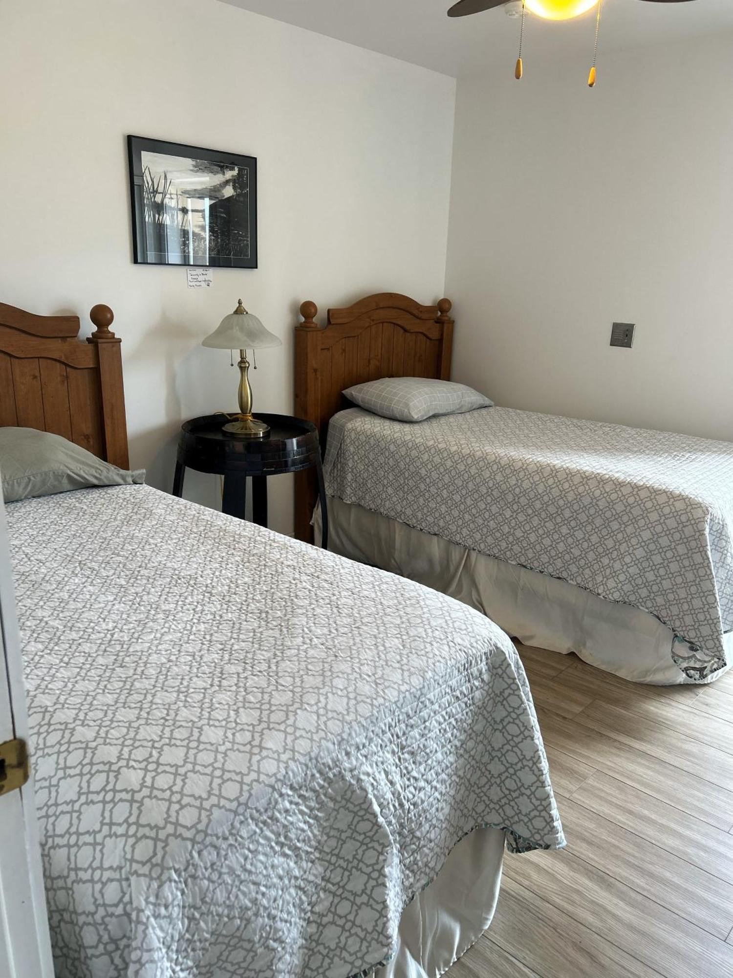 Sonora Desert Inn Osoyoos Bagian luar foto